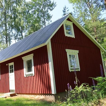Davids Stuga Klassbol Exterior photo