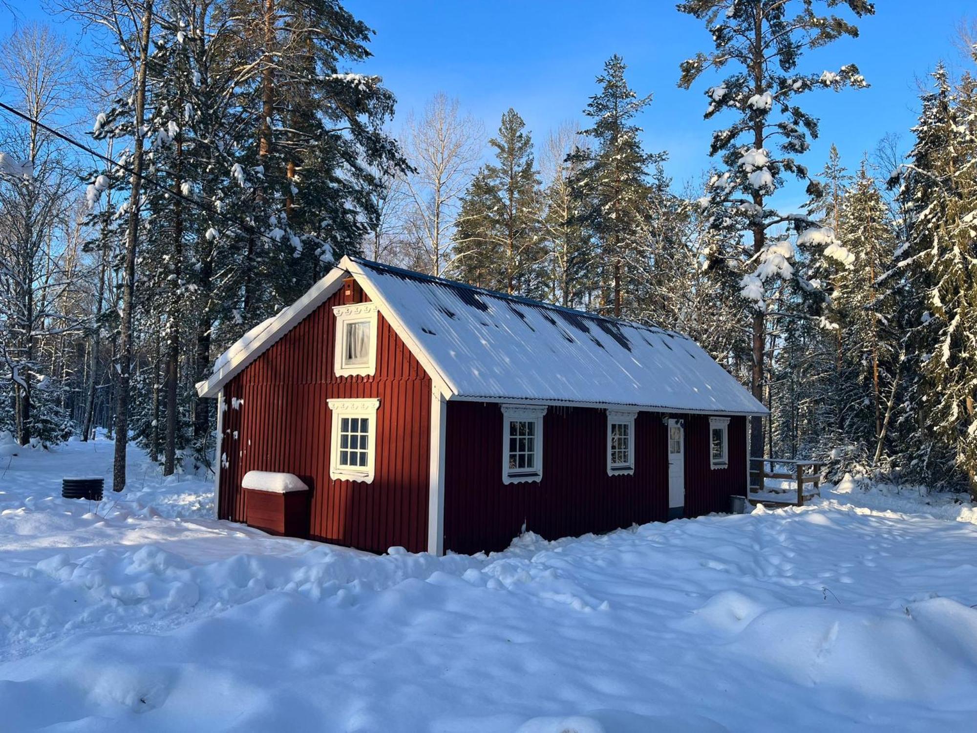 Davids Stuga Klassbol Exterior photo